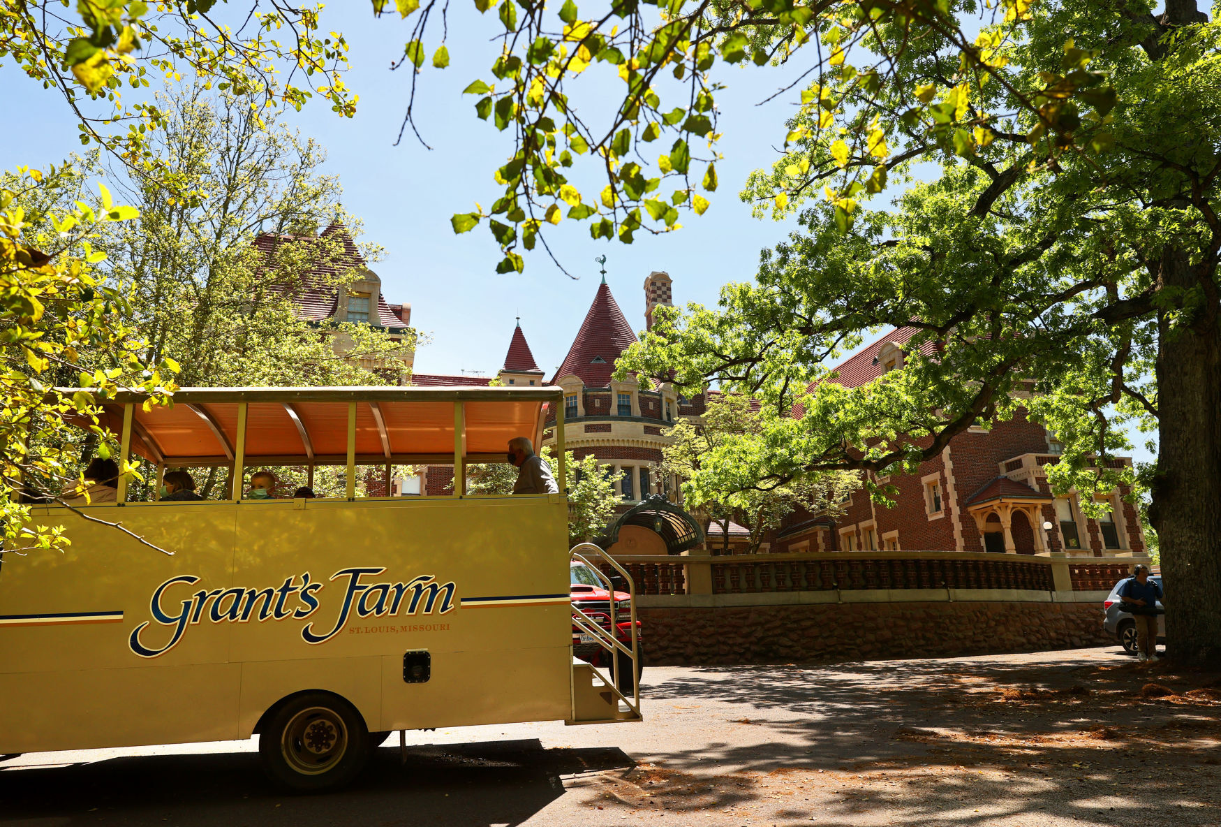Grant's Farm soft opening prepares staff for full re-opening